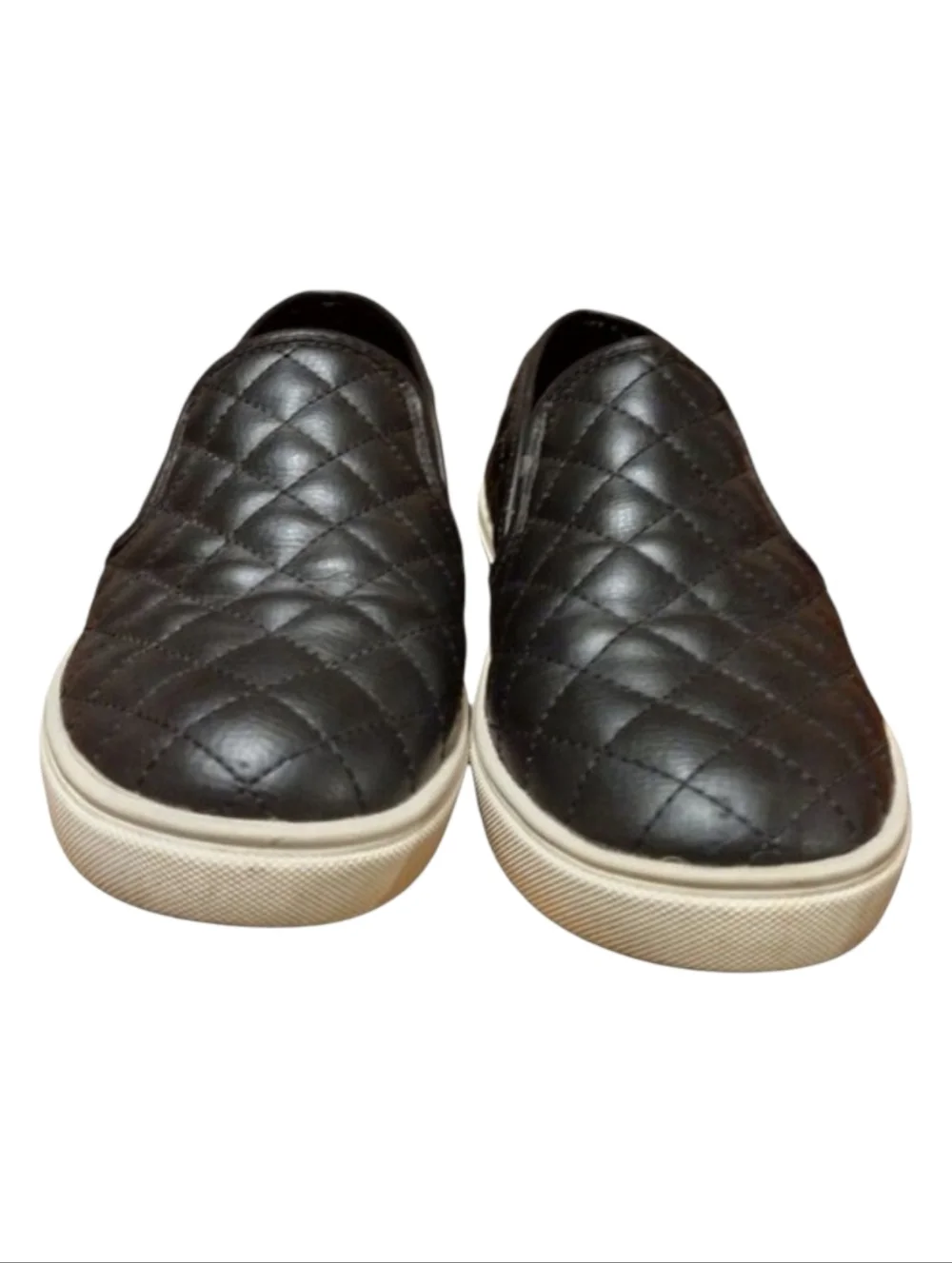 Pre-Owned Used Great Condition Steve Madden ECENTRCQ BLACK Slip Ons Size 8M!